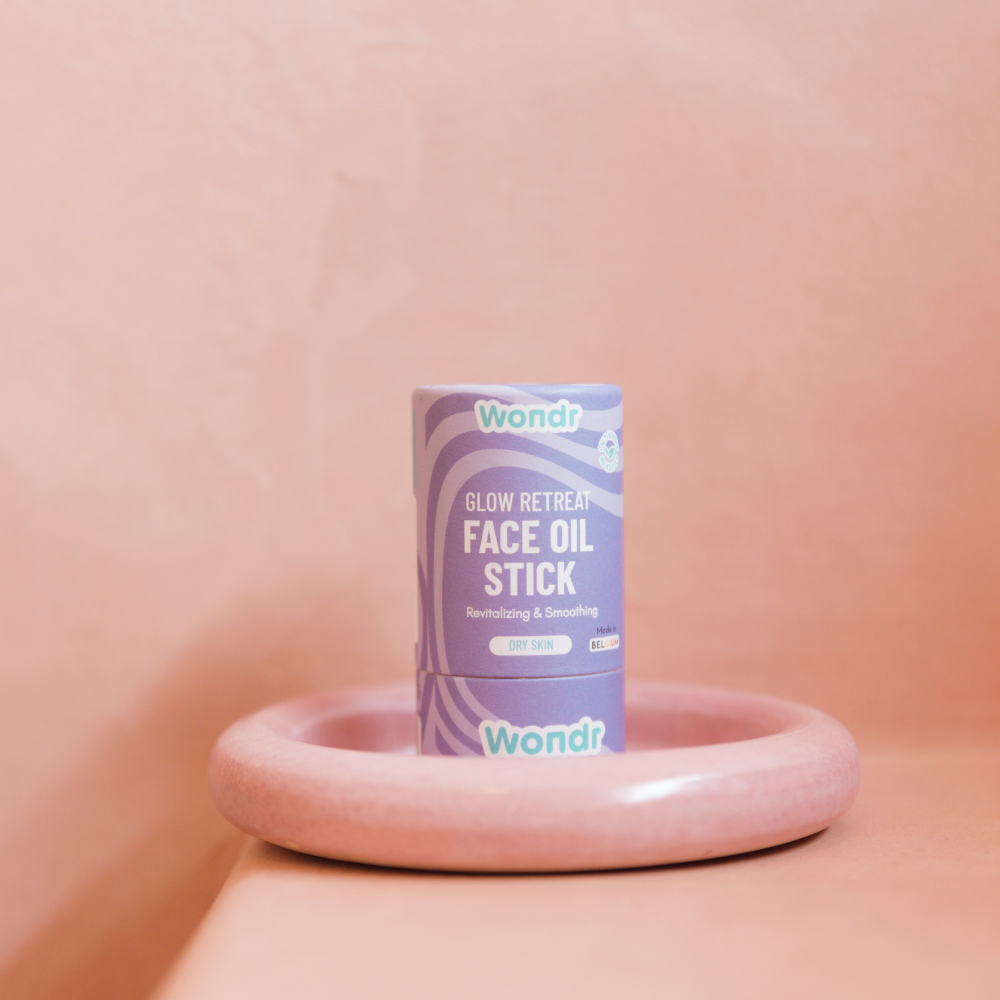 GLOW RETREAT FACE OIL STICK | Revitalizing Smoothing image 3
