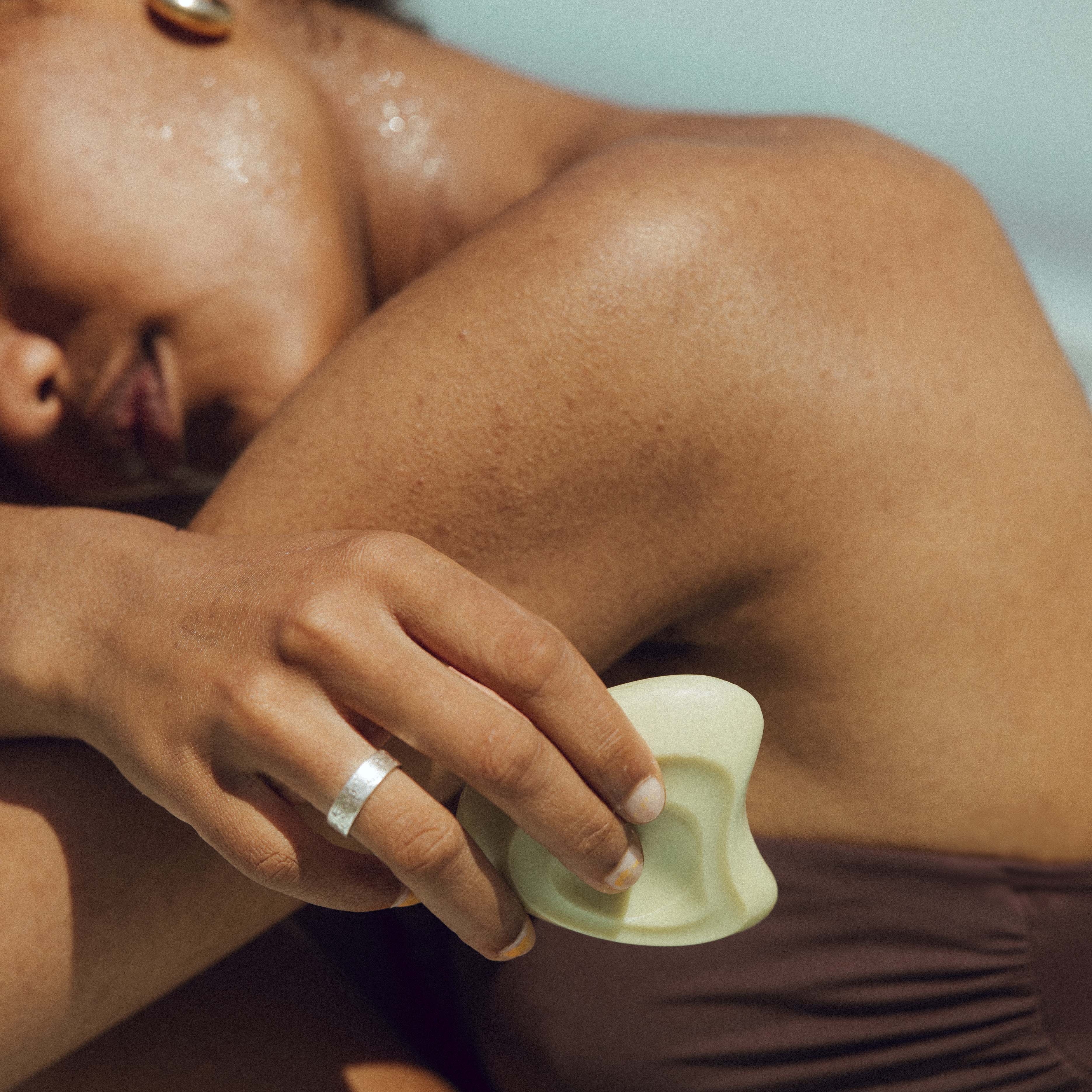 TEA TIME | Shaving Bar image 3