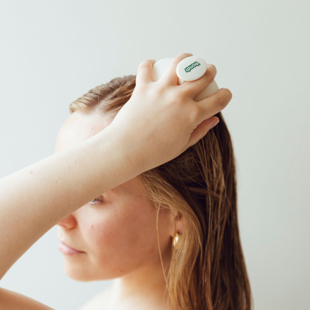 SILICONE SCALP MASSAGER | WONDR care image 2