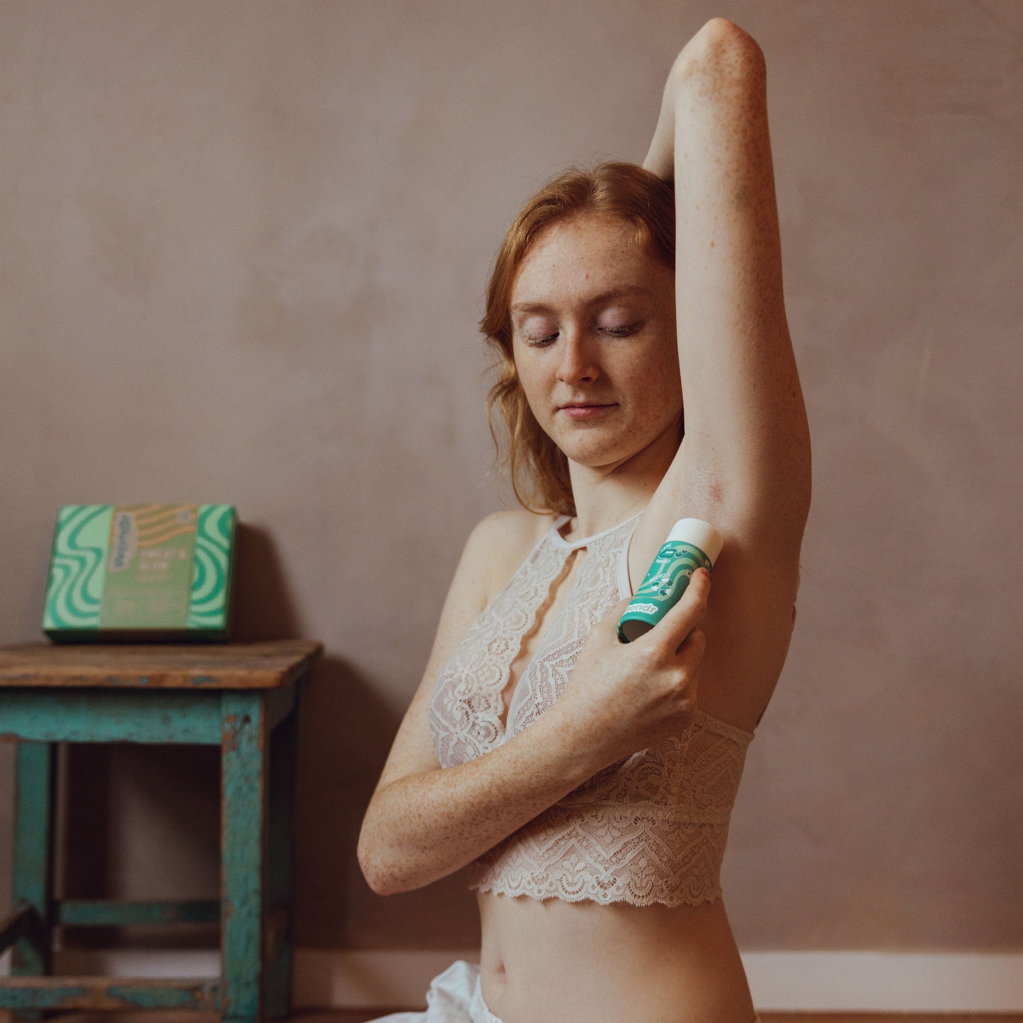 SWEAT & GLOW GIFTBOX | WONDR Moment image 2