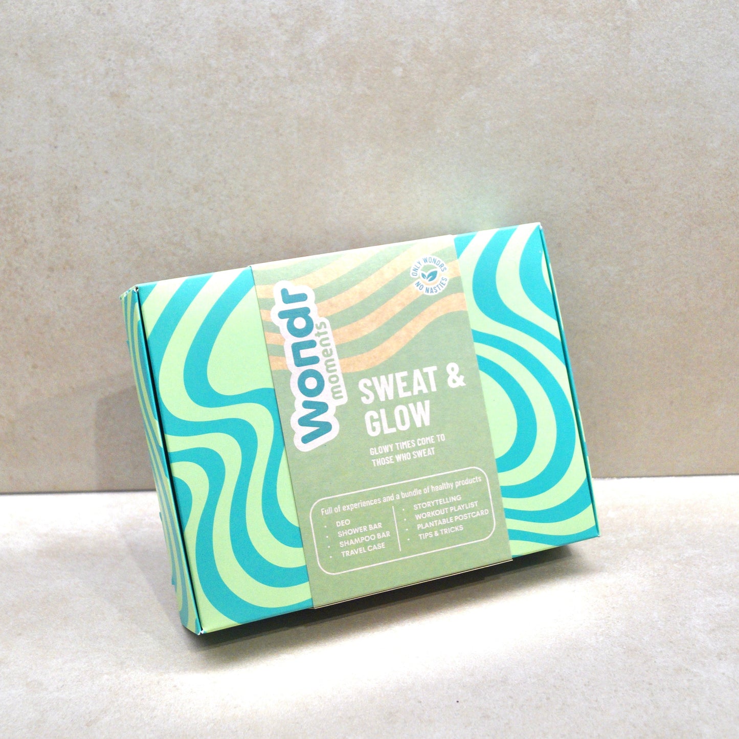 SWEAT & GLOW GIFTBOX | WONDR Moment