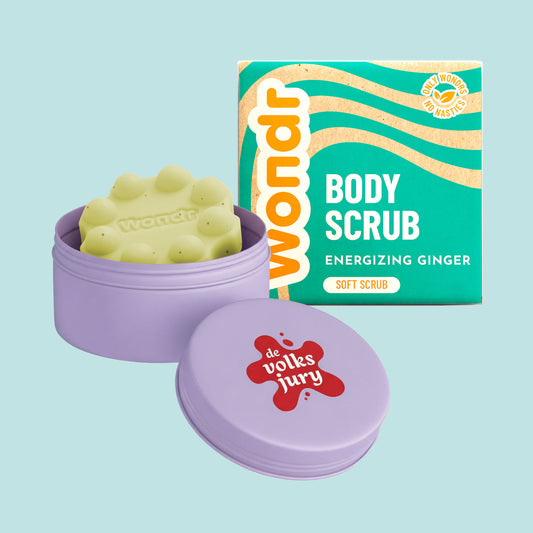 DE VOLKSJURY TRAVEL CASE + ENERGIZING GINGER SCRUB